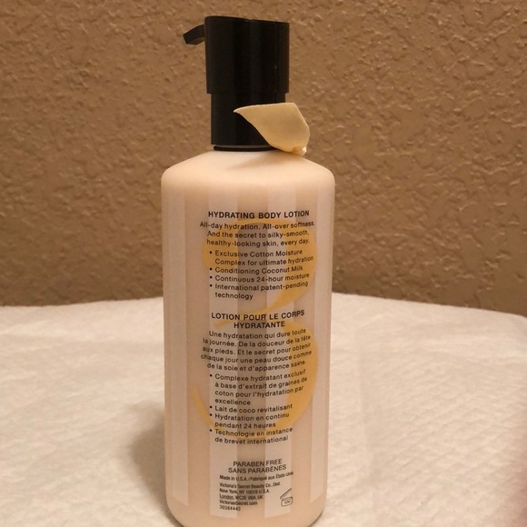 NWT Victoria’s Secret Hydrating Body Lotion Coconut Milk. 12 oz. Full Bottle.HTF - Picture 5 of 9